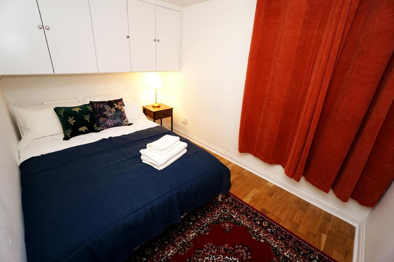 Cozy Retreat By Aresti Hotels London Eksteriør bilde